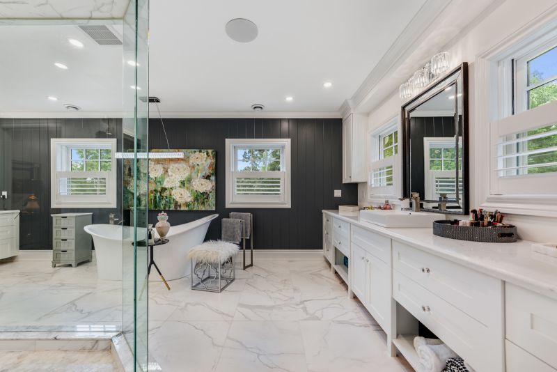 347 East Hart Crescent, Burlington, ON, Canada, Burlington, ON
