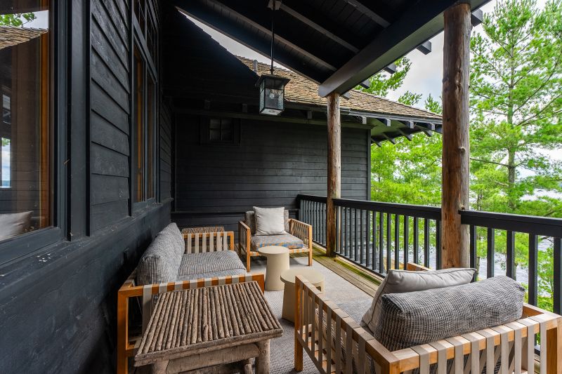 1 Onaway Island R21, Muskoka Lakes, ON