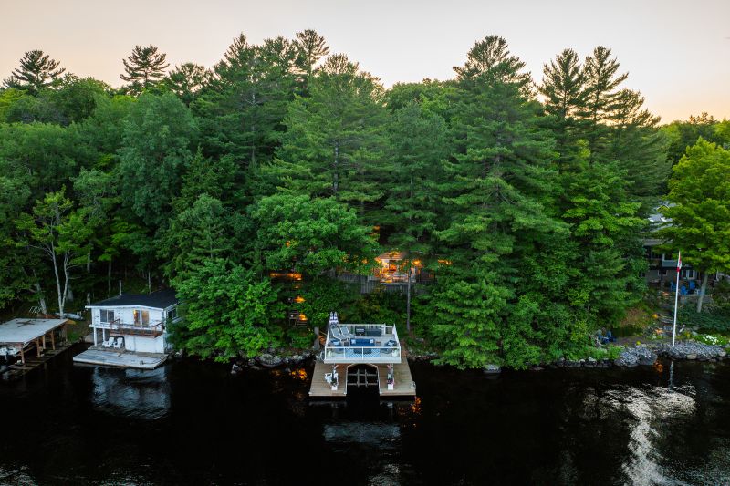 1043 Muskoka Crescent Road, Bracebridge, ON, Canada, Bracebridge, ON