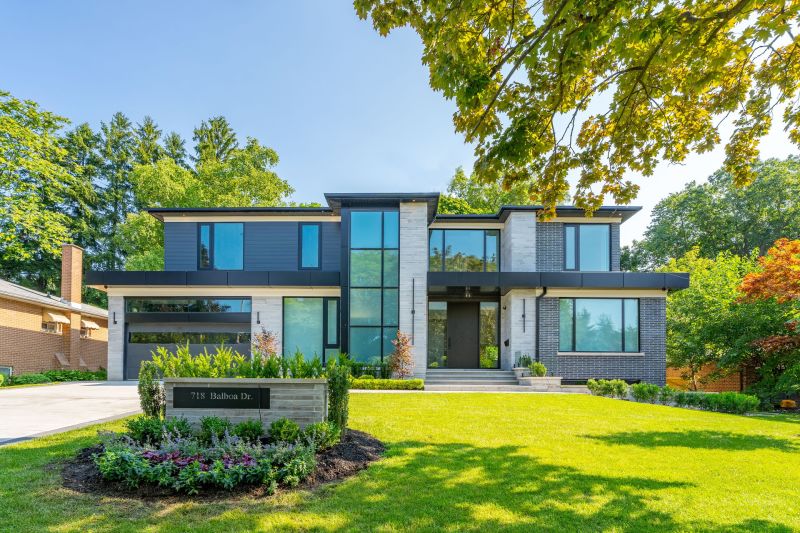 718 Balboa Drive, Mississauga, ON