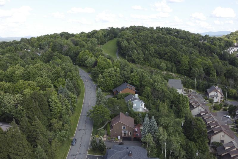 147 Rue Montcalm, Bromont, QC, Canada, Bromont, QC