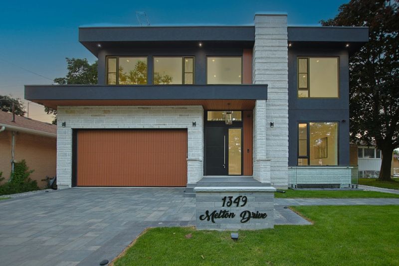 1349 Melton Drive, Mississauga, ON
