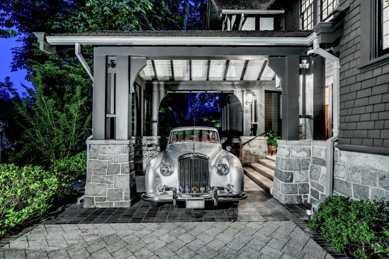 1389 THE CRESCENT, Vancouver, BC