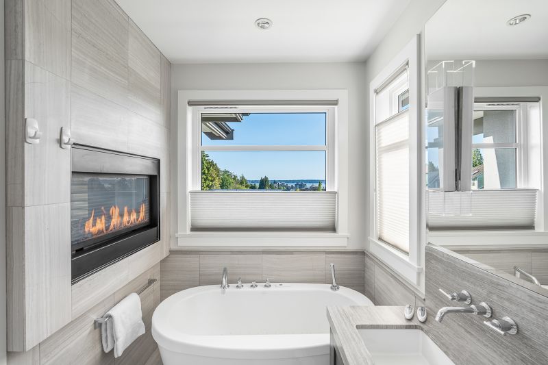 2130 Kings Avenue, West Vancouver, BC