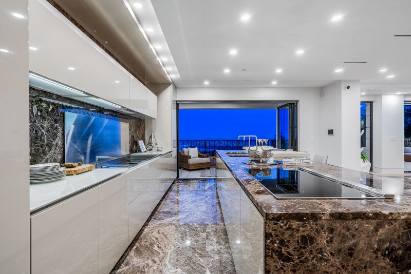 1123 Crestline Road, West Vancouver, BC, Canada, West Vancouver, BC