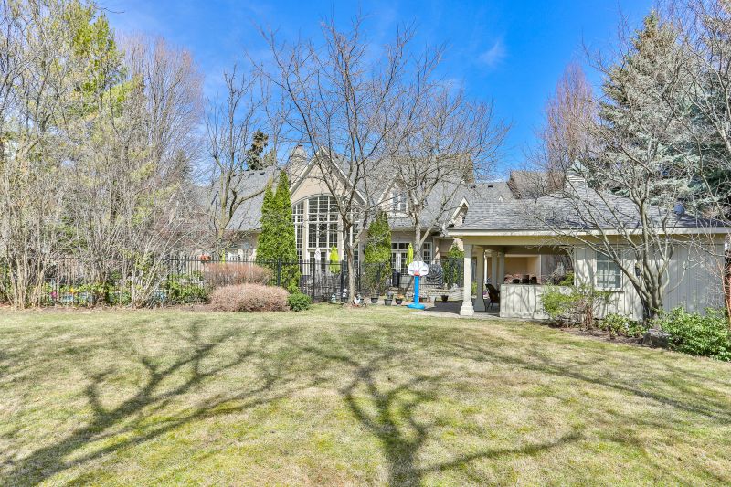 17 Bayview Ridge, Toronto, ON