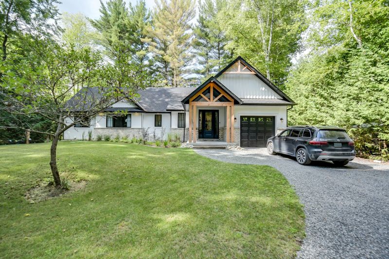 1119 Beaumont Farm Road, Bracebridge, ON