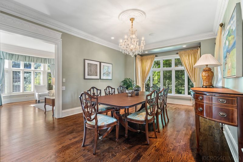 34 Dinnick Crescent, Toronto, ON
