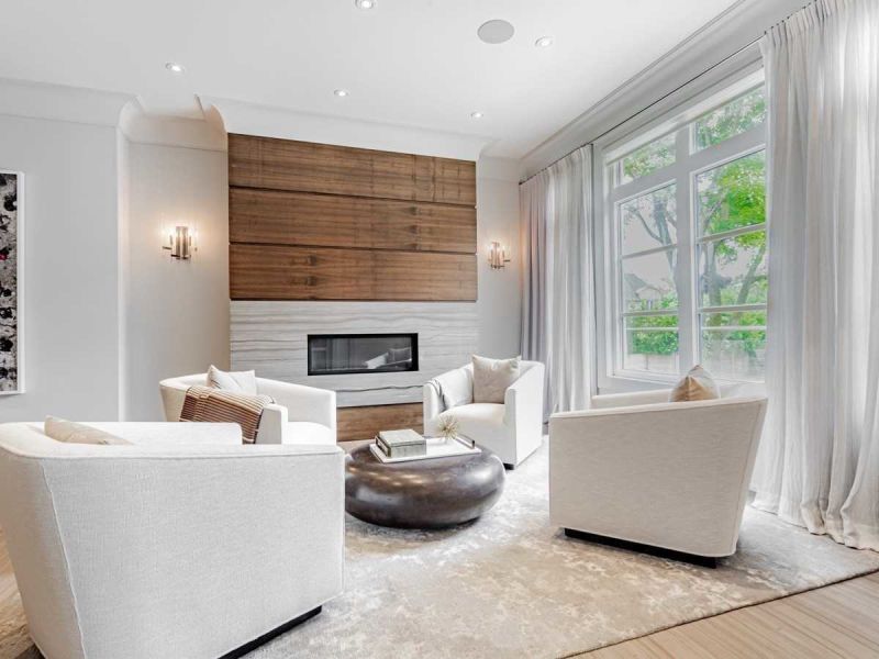15 Vesta Drive, Toronto, ON