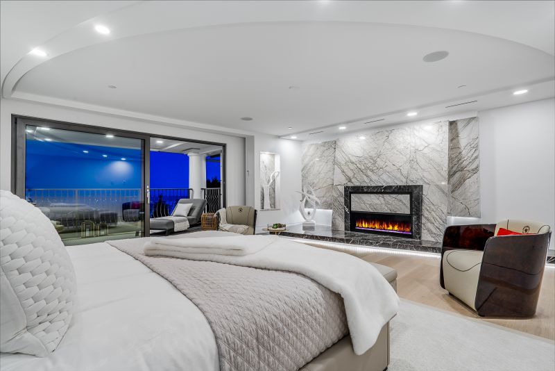 1123 Crestline Road, West Vancouver, BC, Canada, West Vancouver, BC