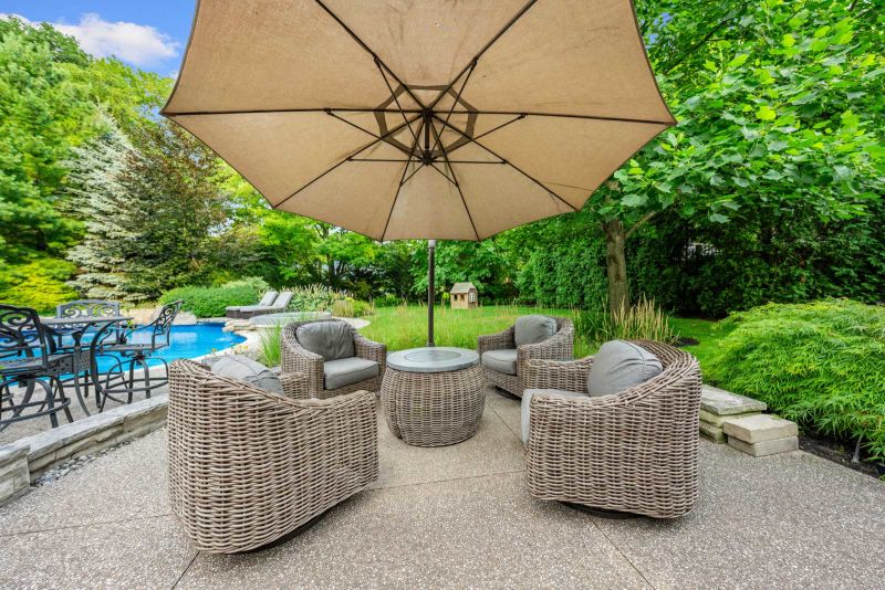 3064 St Clair Ave, Burlington, ON, Canada, Burlington, ON