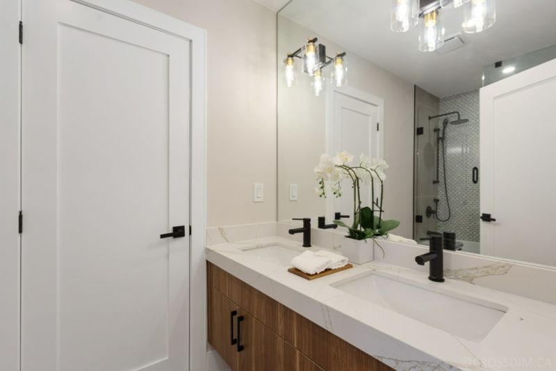 141 Craighurst Avenue, Toronto, ON
