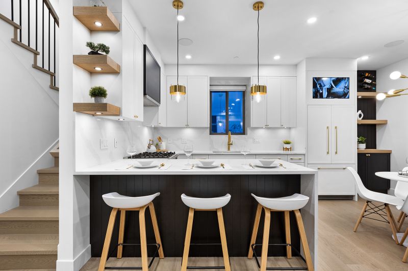 1-76 East 45th Avenue, Vancouver, BC