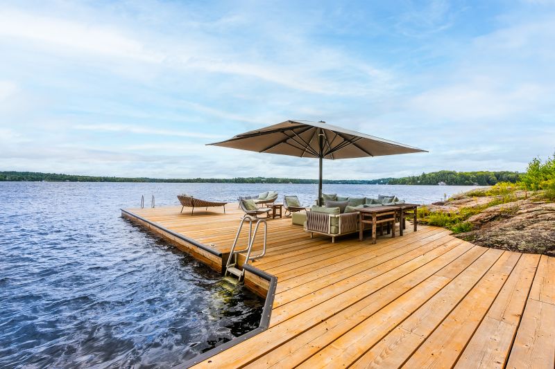 1 Onaway Island R21, Muskoka Lakes, ON