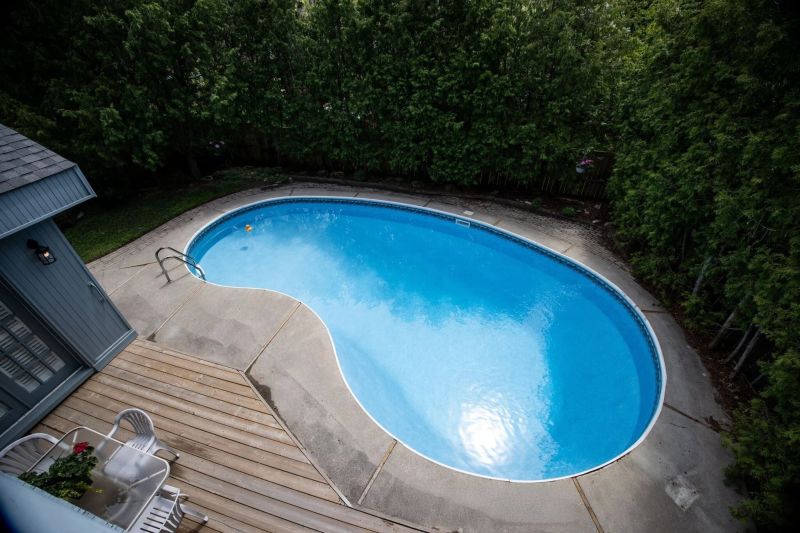 198 Romfield Circuit, Thornhill, ON