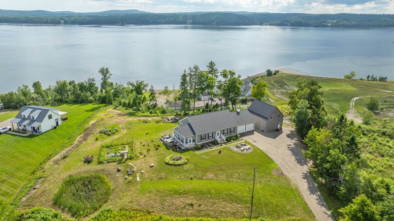 42 Don De Dieu Drive, Bayside, NB