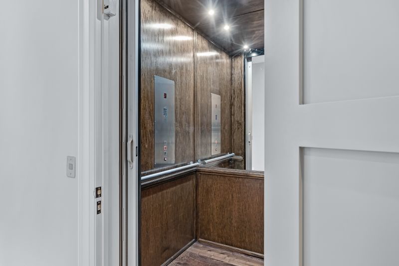 1370 Oak Lane, Mississauga, ON