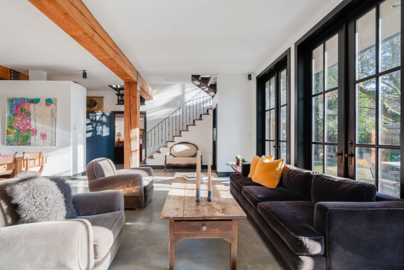 4297 Sunset Boulevard, North Vancouver, BC