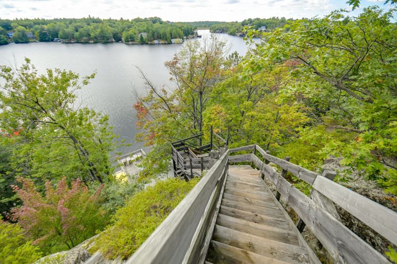 1059 Old Portage Road, Gravenhurst, ON