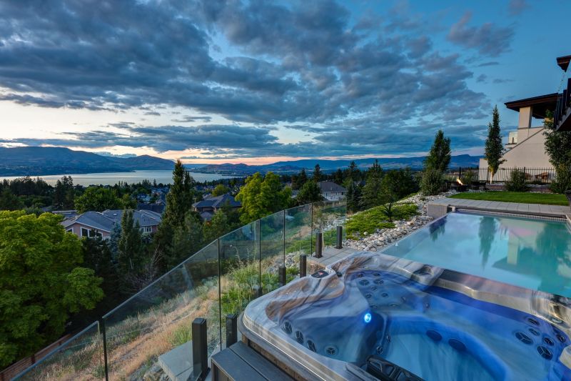 449 Swan Drive, Kelowna, BC