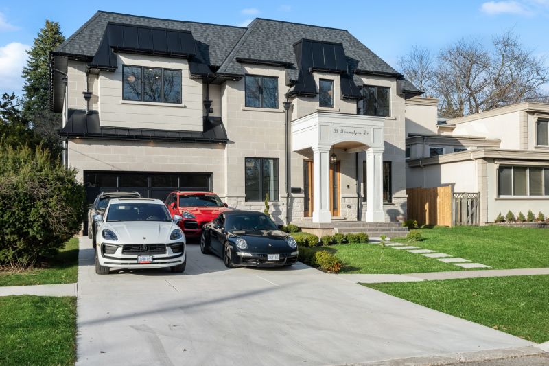 63 Bannatyne Drive, North York, ON, Canada, North York, ON