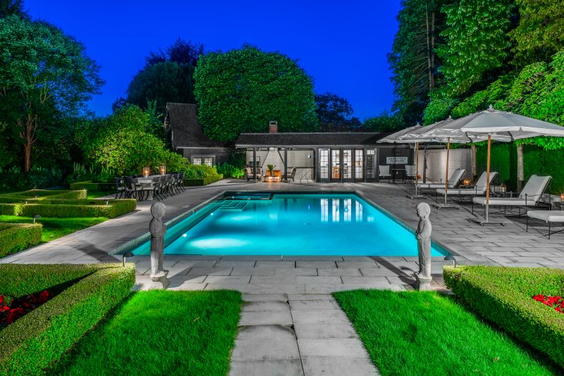 1389 THE CRESCENT, Vancouver, BC