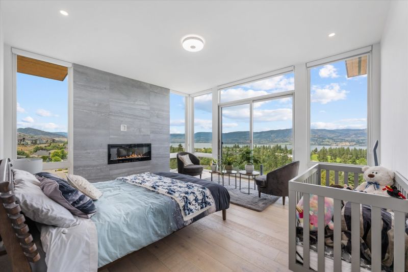 449 Swan Drive, Kelowna, BC