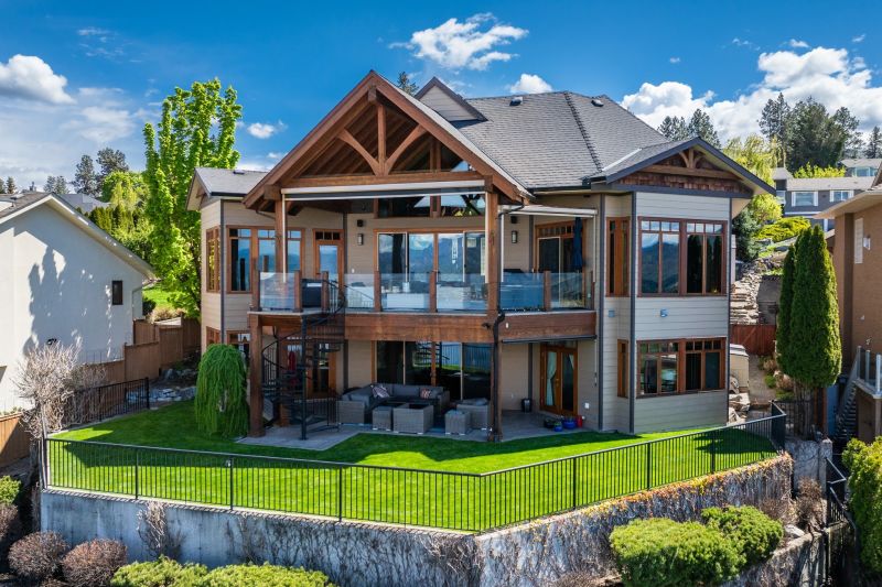 414 Okaview Road, Kelowna, BC