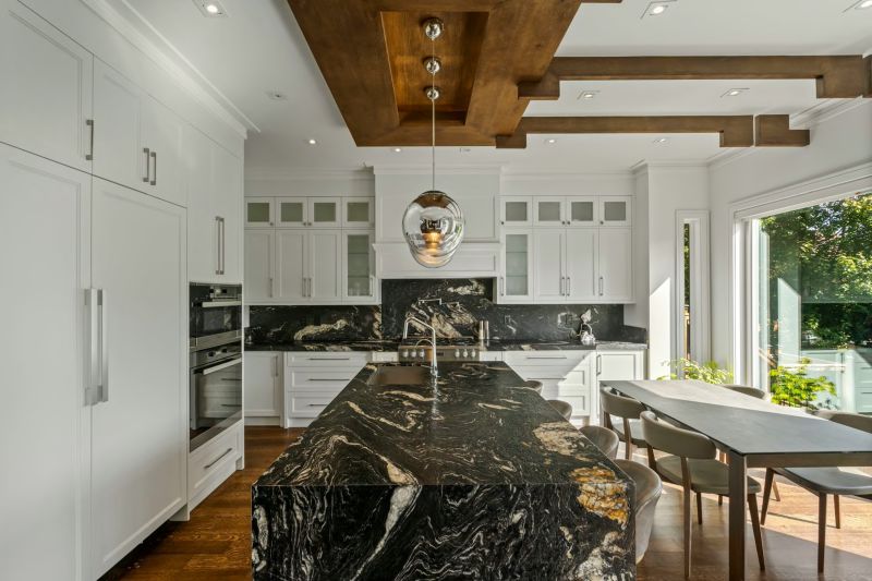 207 Burndale Avenue, North York, ON