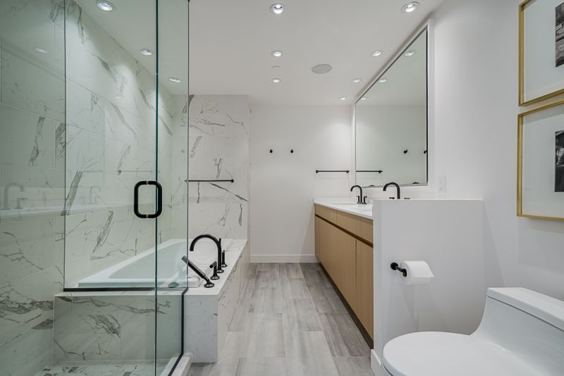 403 Beach Crescent, Vancouver, BC