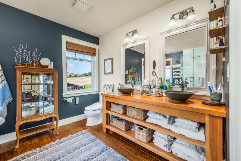 8506 Aberdeen Road, Coldstream, BC, Canada, Coldstream, BC