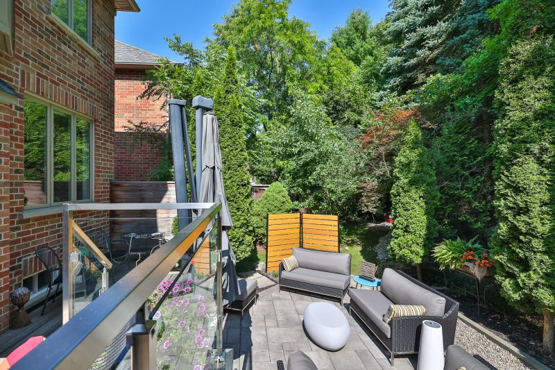 116 Westbury Court, Richmond Hill, ON
