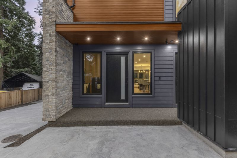 5667 Fairlight Crescent, Delta, BC