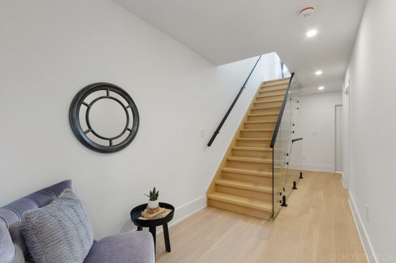 141 Craighurst Avenue, Toronto, ON