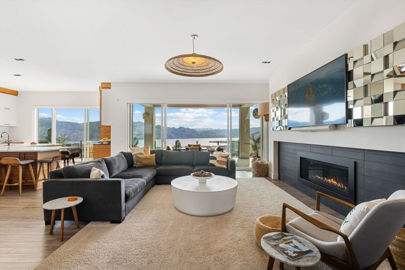 3354 Vineyard View Drive, West Kelowna, BC