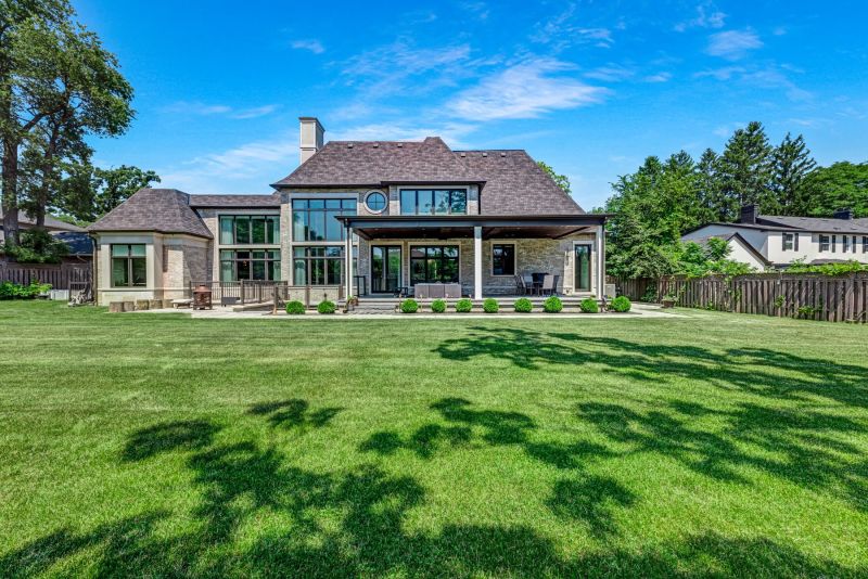 714 Atoka Drive, Mississauga, ON