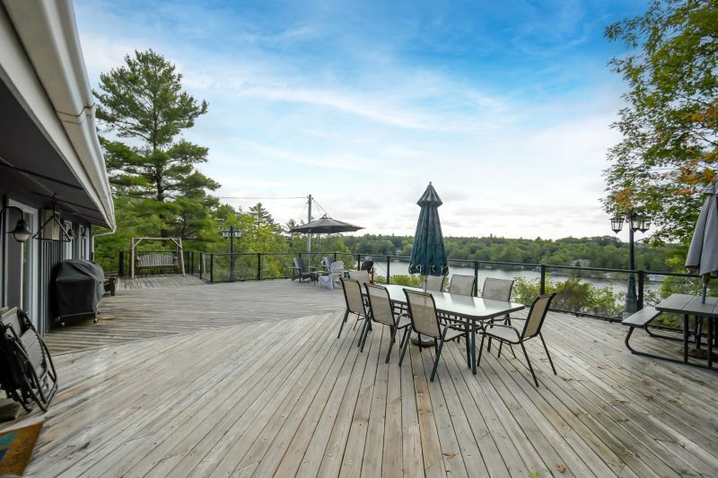 1059 Old Portage Road, Gravenhurst, ON