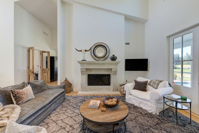 4510 Stewart Road East, Kelowna, BC, Canada, Kelowna, BC