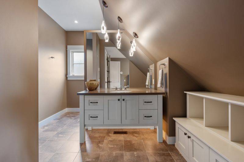 965 Westpoint Drive, Kelowna, BC