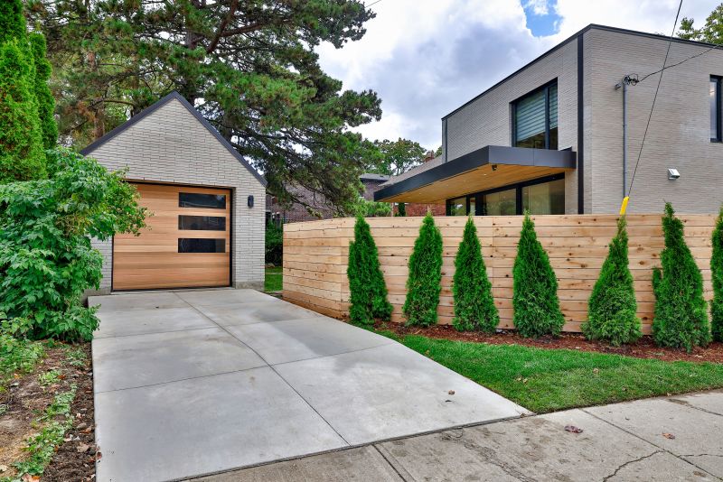 79 Brentcliffe Rd, East York, ON