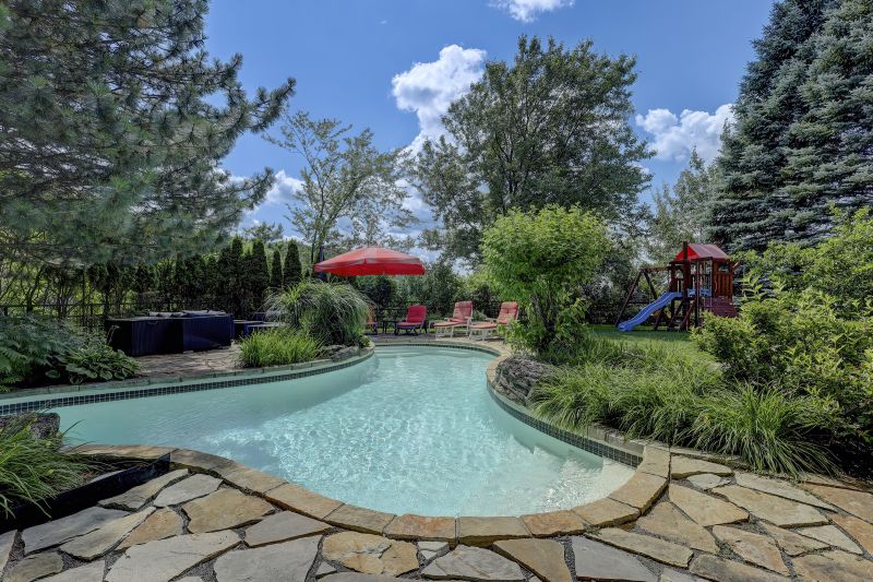 147 Rue Montcalm, Bromont, QC, Canada, Bromont, QC