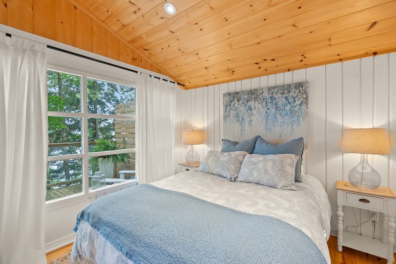 1043 Muskoka Crescent Road, Bracebridge, ON, Canada, Bracebridge, ON