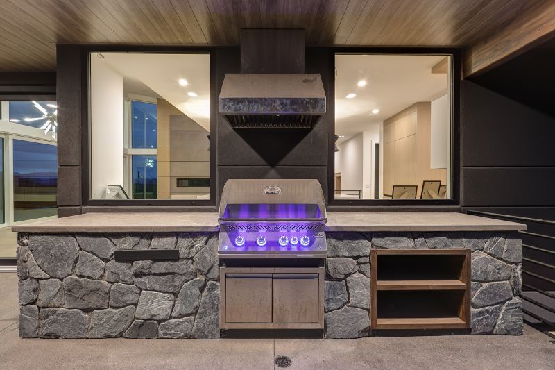 9857 Beacon Hill Drive, Lake Country, BC