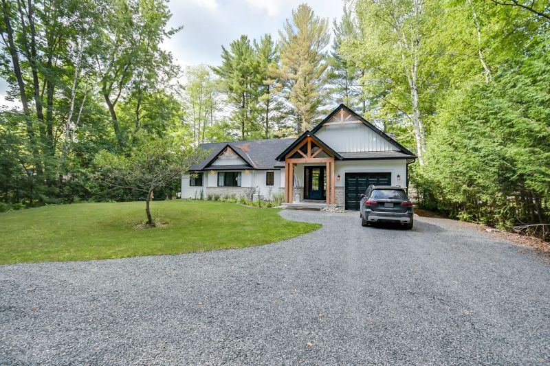 1119 Beaumont Farm Road, Bracebridge, ON