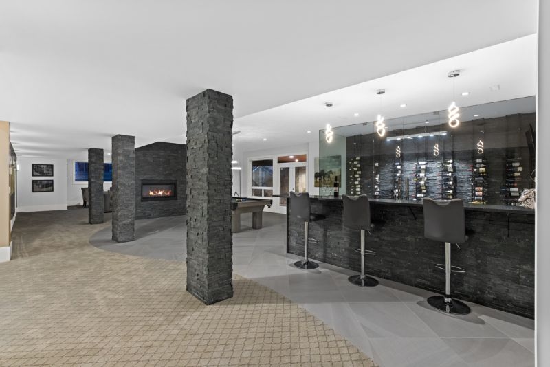 13262 Woodcrest Drive, South Surrey, BC