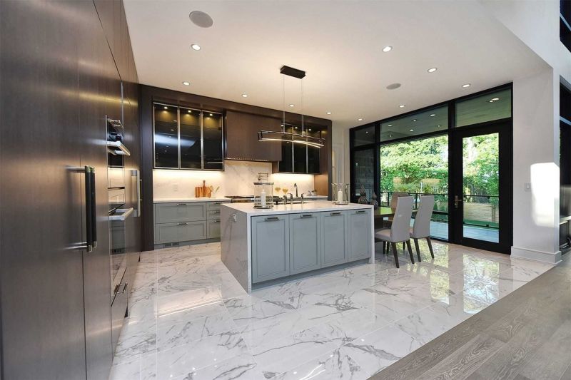 4042 Apple Valley Lane, Burlington, ON