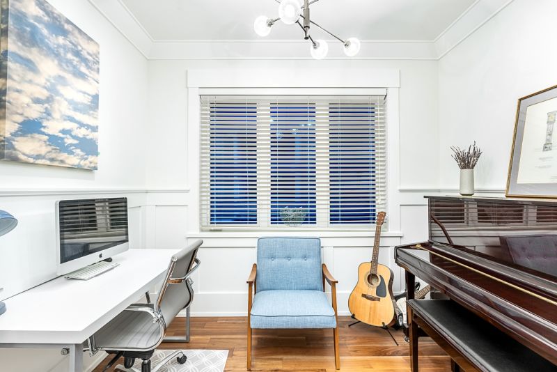 6455 Pitt Street, West Vancouver, BC, Canada, West Vancouver, BC