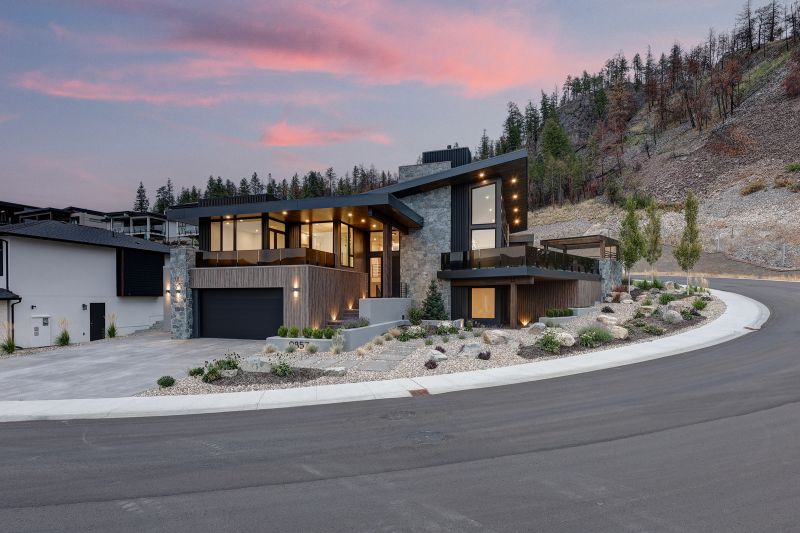 9857 Beacon Hill Drive, Lake Country, BC