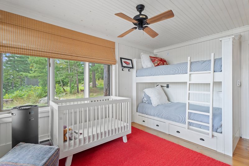 1 Onaway Island R21, Muskoka Lakes, ON