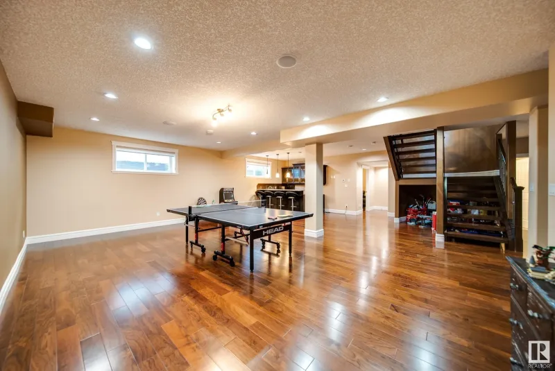 5537 Mcluhan Bluff Northwest, Edmonton, Alberta, Canada, Edmonton, AB